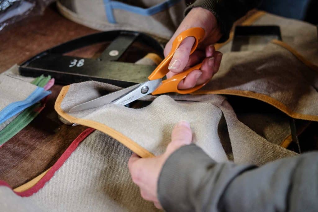 étape 1 : découpe tissu des espadrilles